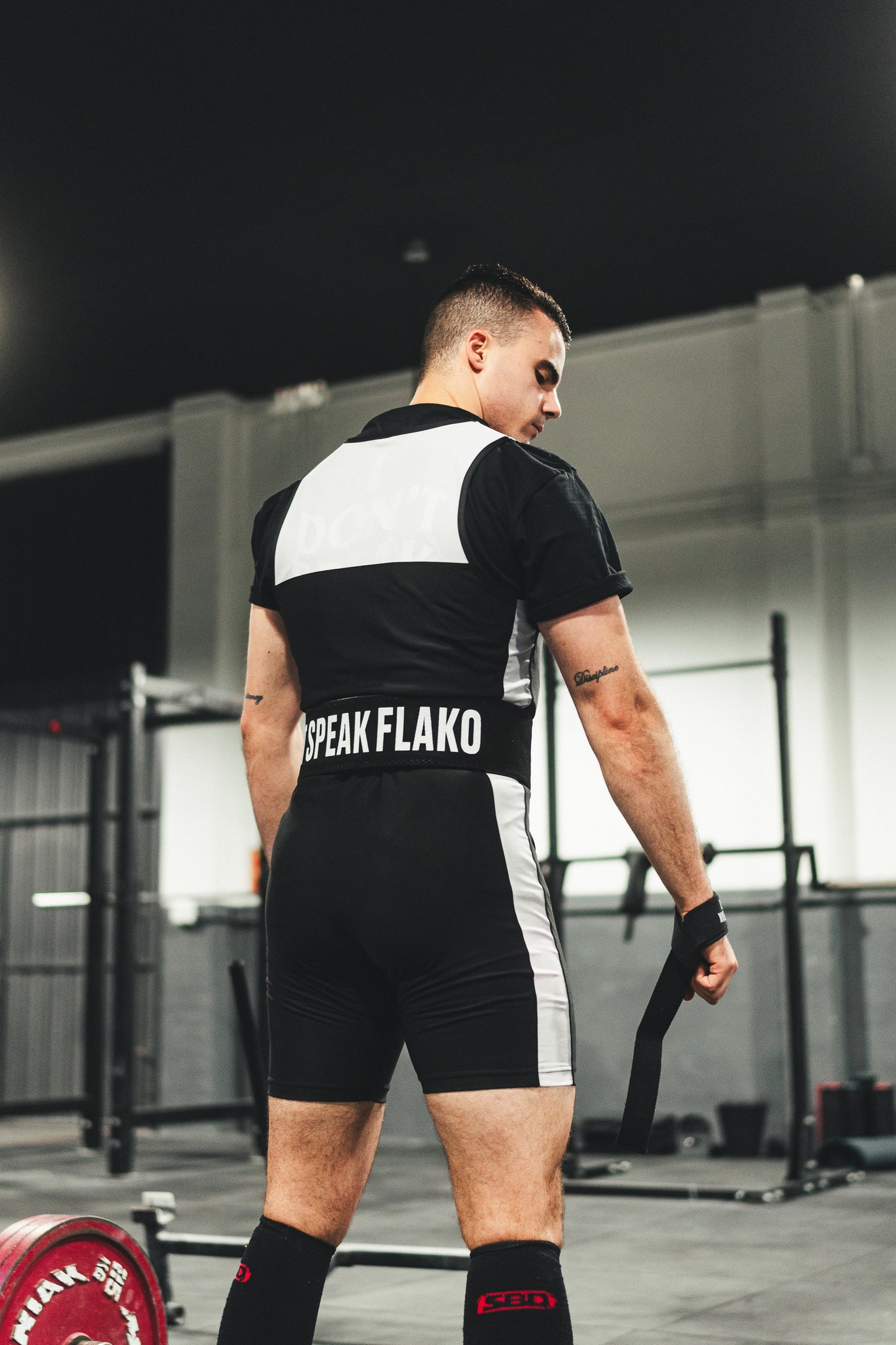 Singlet “I DON’T SPEAK FLAKO” negro y blanco